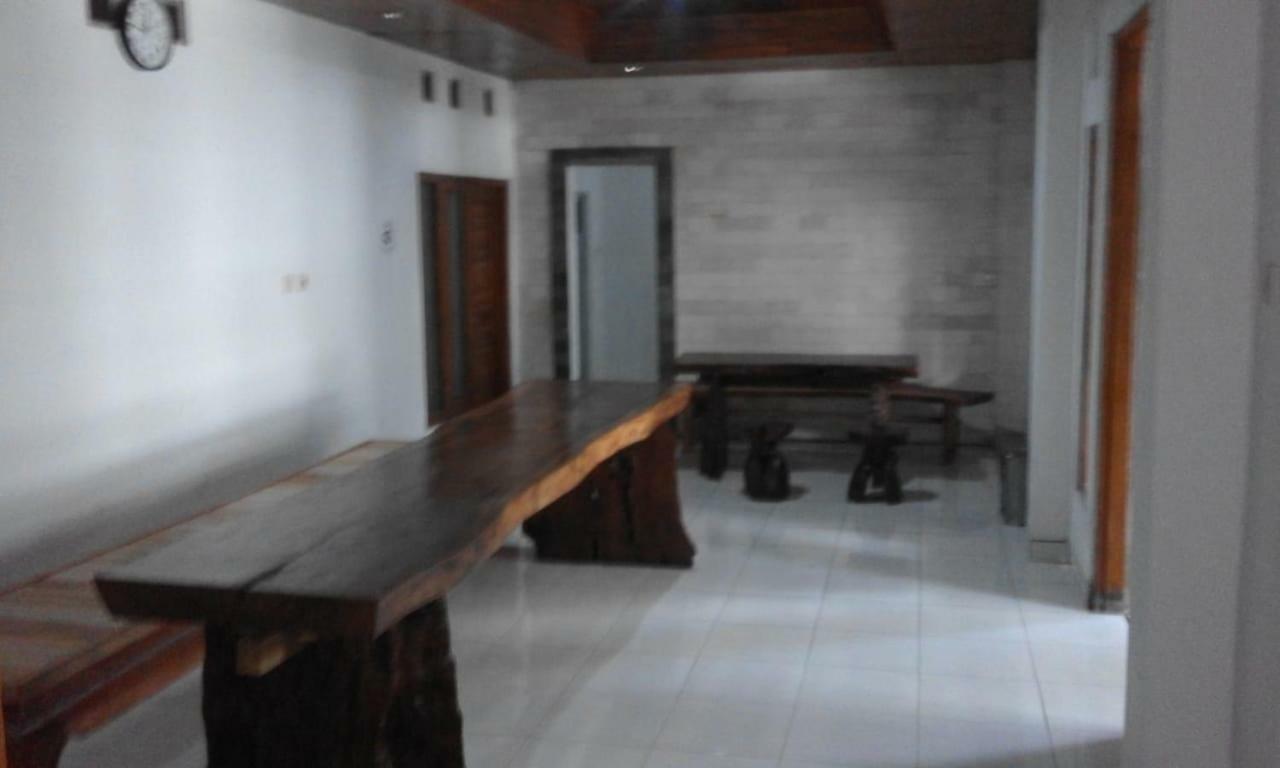 Tanjung Inn Wonosari 외부 사진